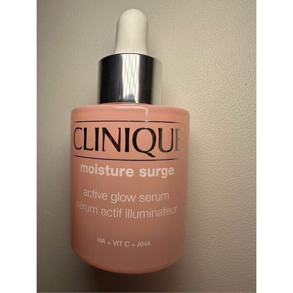 CLINIQUE Moisture Surge™ Active Glow Serum with Hyaluronic Acid 30ml - Picture 1 of 5